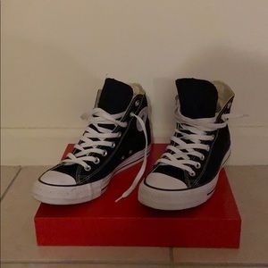 Converse Chunk 70 Black White Little Used